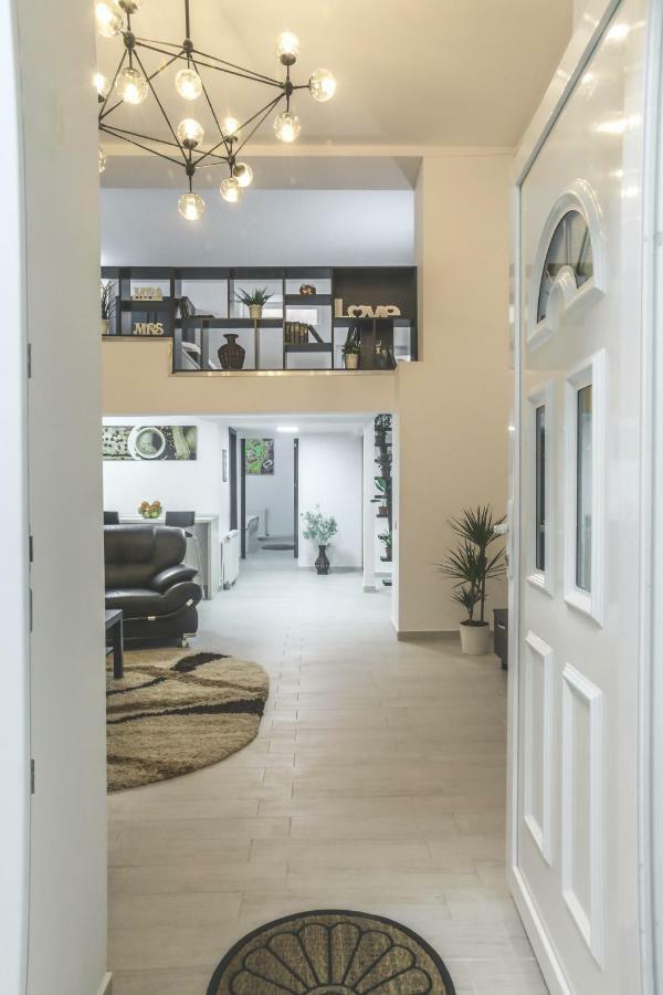Victoria Duplex Apartament Apartment Букурещ Екстериор снимка