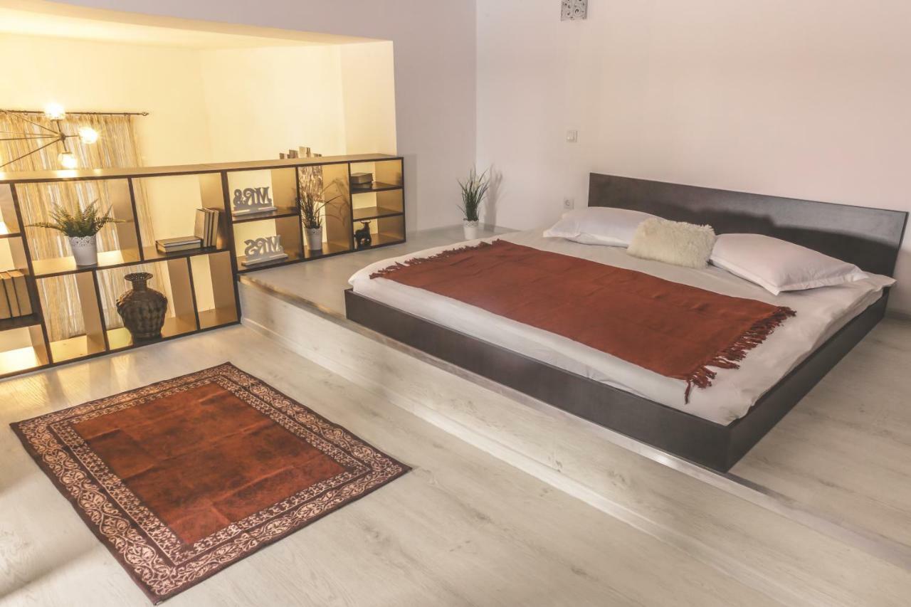 Victoria Duplex Apartament Apartment Букурещ Екстериор снимка