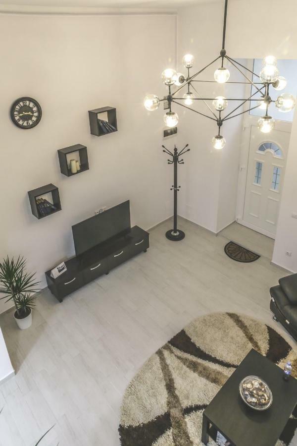 Victoria Duplex Apartament Apartment Букурещ Екстериор снимка