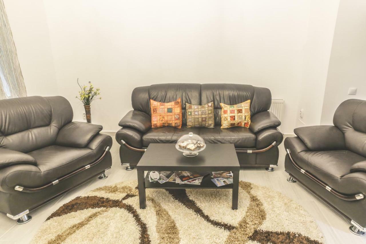 Victoria Duplex Apartament Apartment Букурещ Екстериор снимка